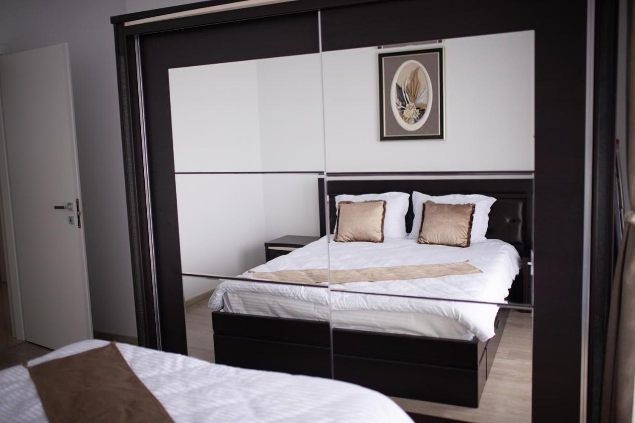 Apartament Denissia Oradea Exterior photo